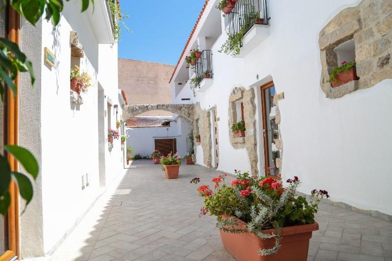 Olbia Domus Inn エクステリア 写真