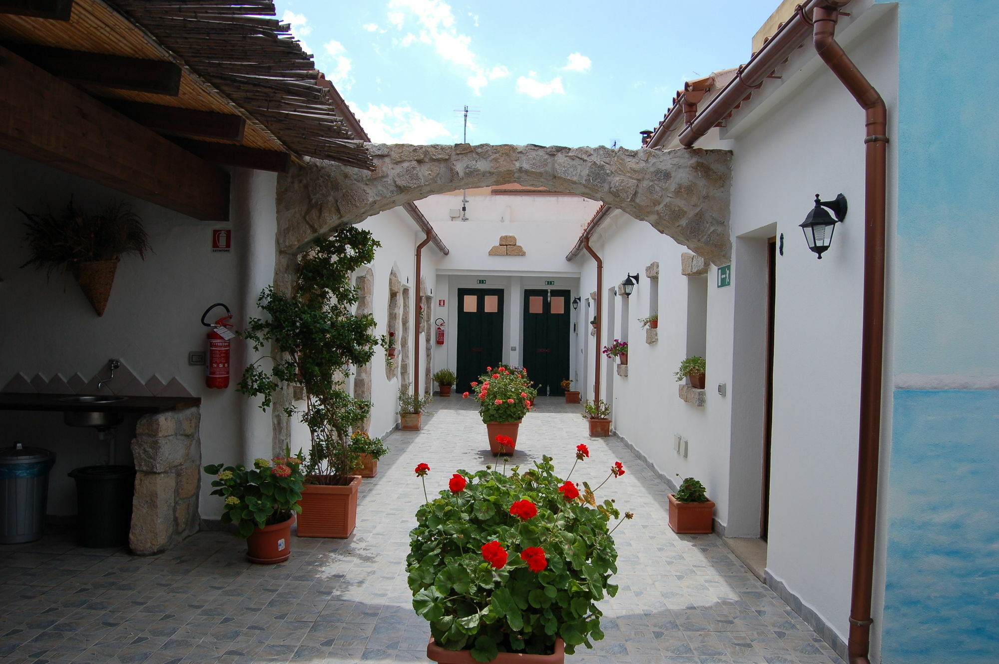 Olbia Domus Inn エクステリア 写真